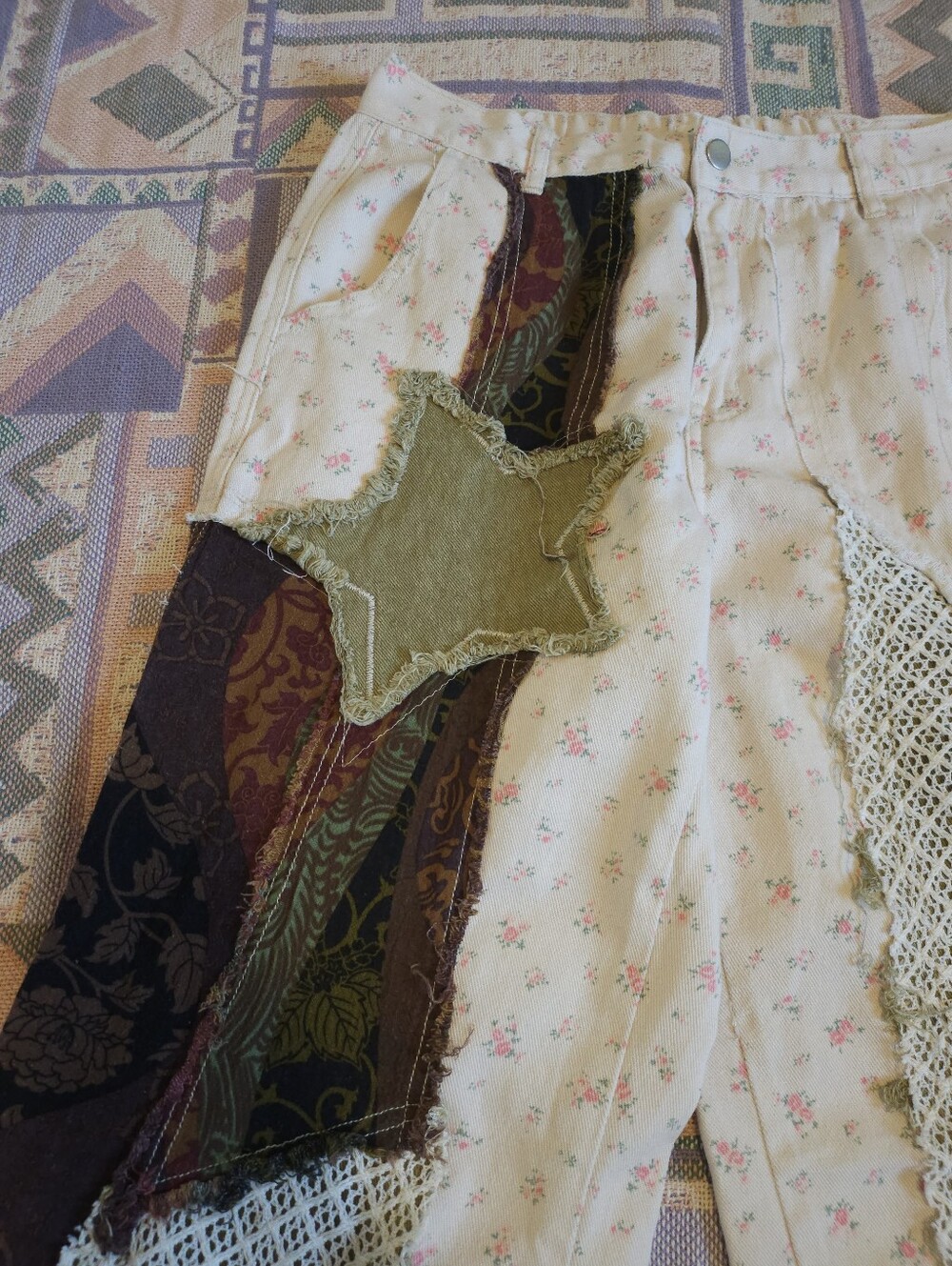 POL Patchwork Pants Size Large - Picture 4 of 12